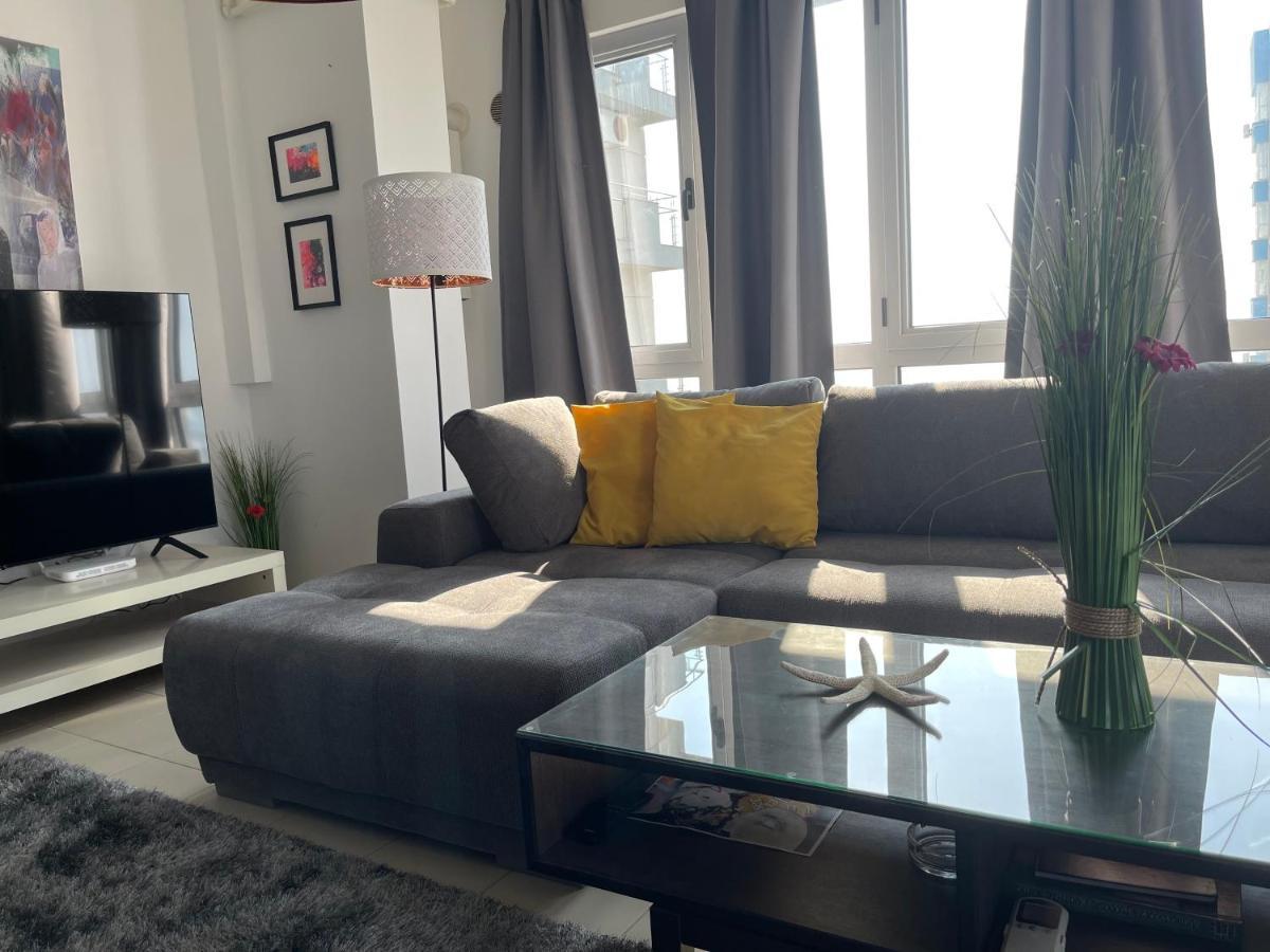 Apartment Happiness By Nicole Jutka, Visual Artist Olimp Exterior photo